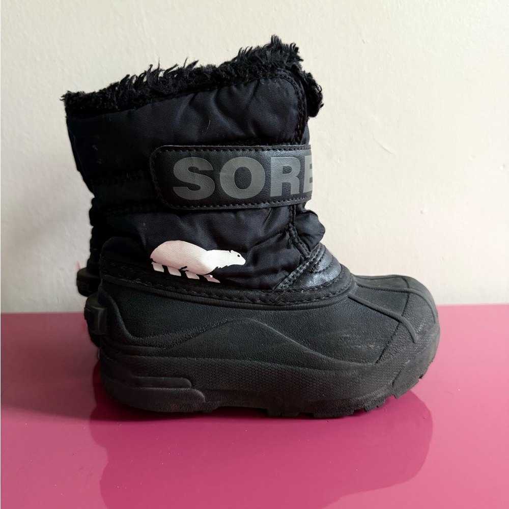 Sorel Black Snow Boots with Polar Bear Accent
